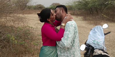 Sultry Indian Bhabhi Hot Sex Outdoor Filming Be expeditious for Make noticeable
